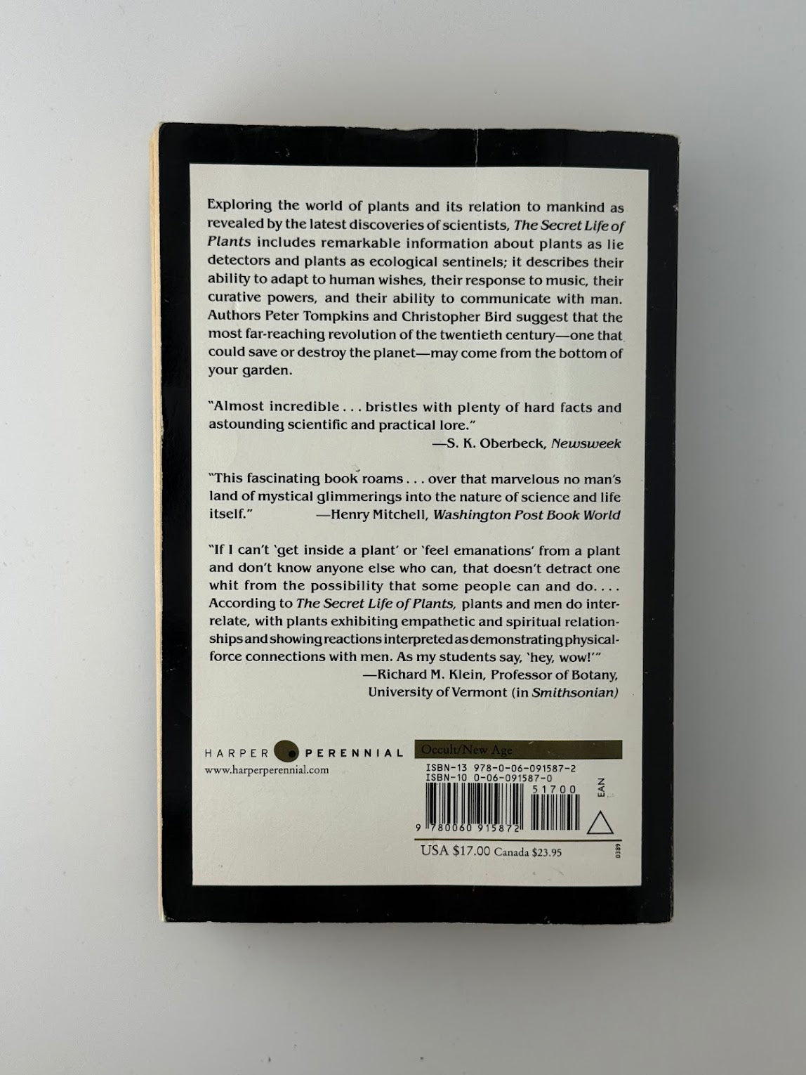 The Secret Life of Plants by Peter Tompkins and Christopher Bird