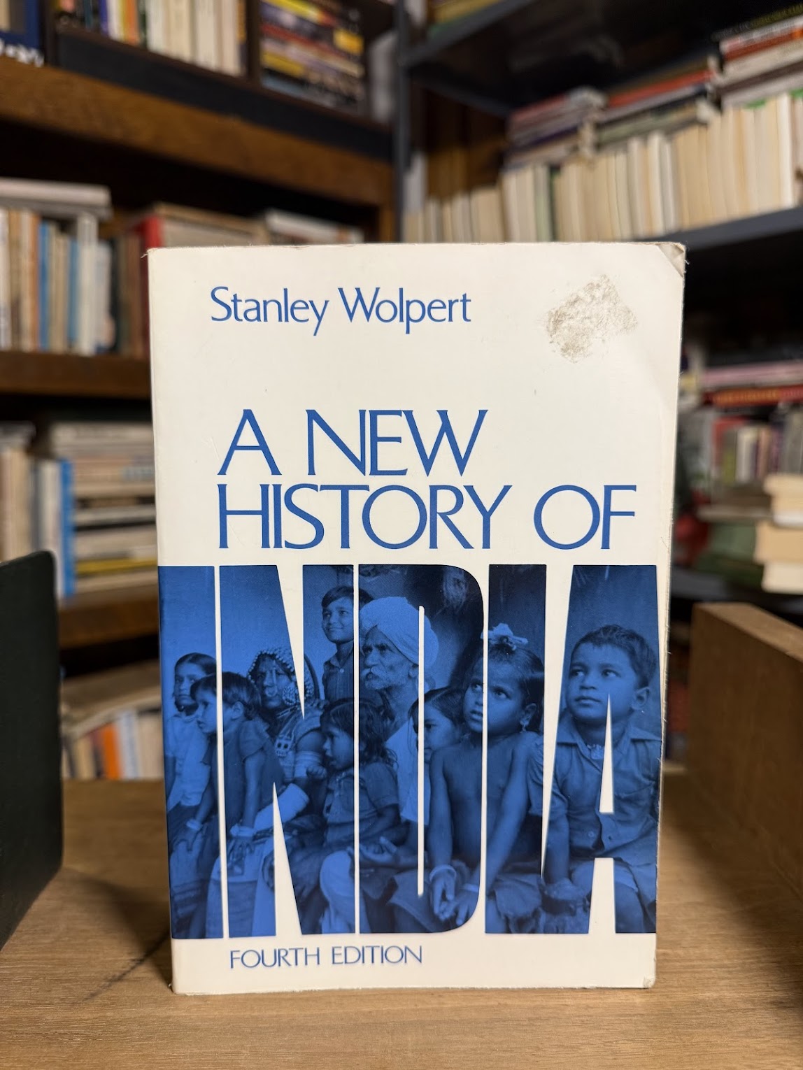 A New History of India by Stanley Wolpert