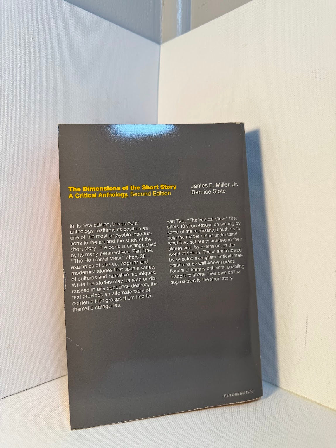 The Dimensions of the Short Story - A Critical Anthology edited by James Miller Jr. and Bernie Slote