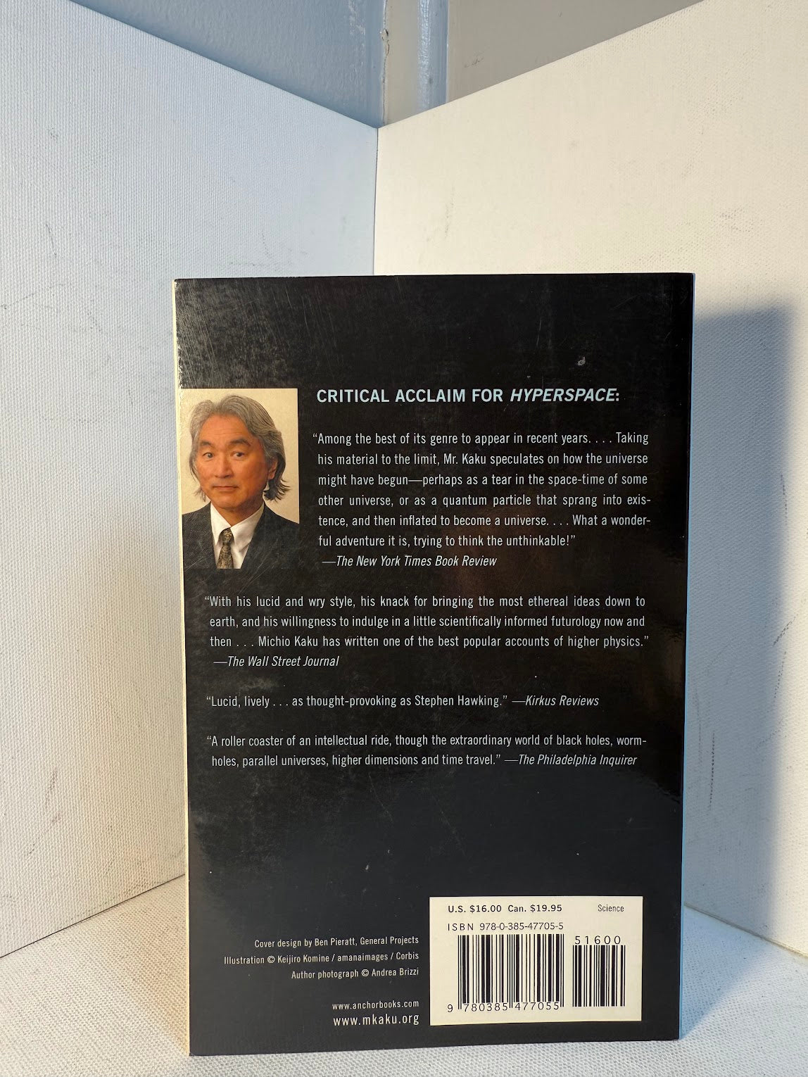 Hyperspace by Michio Kaku