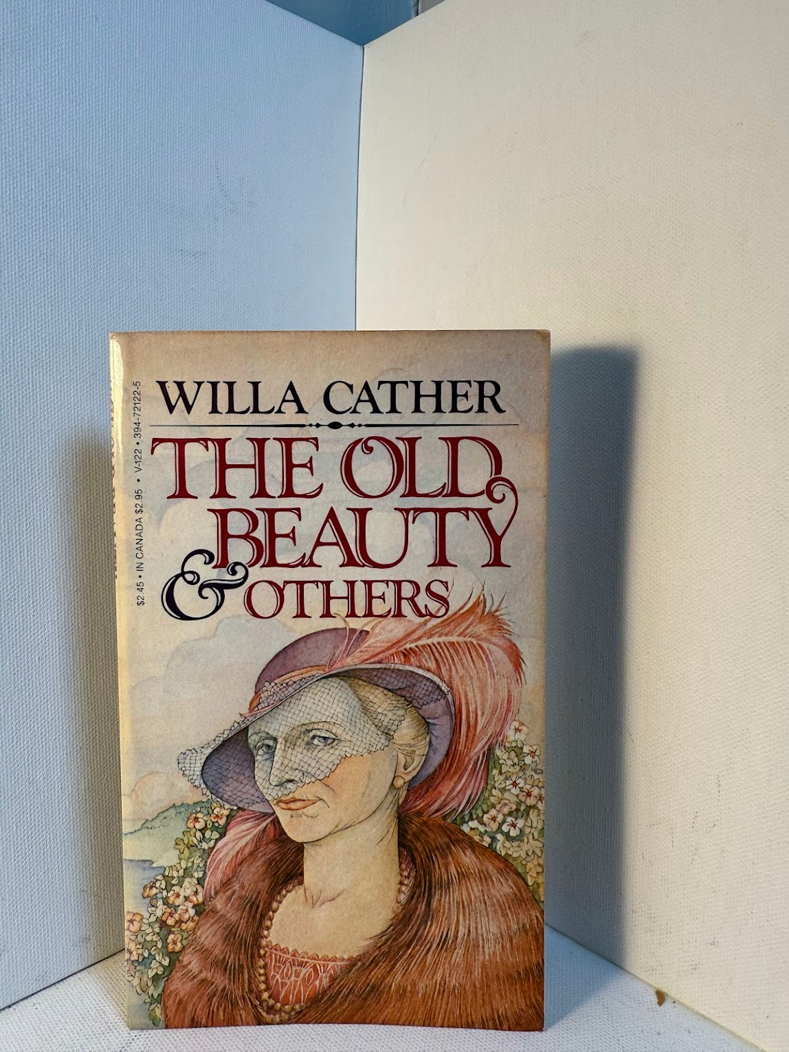The Old Beauty and Others by Willa Cather