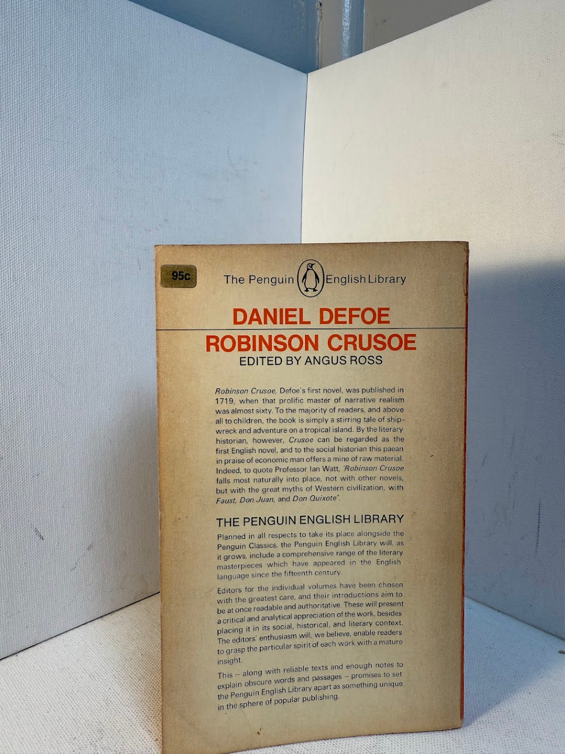 Robinson Crusoe by Daniel Defoe