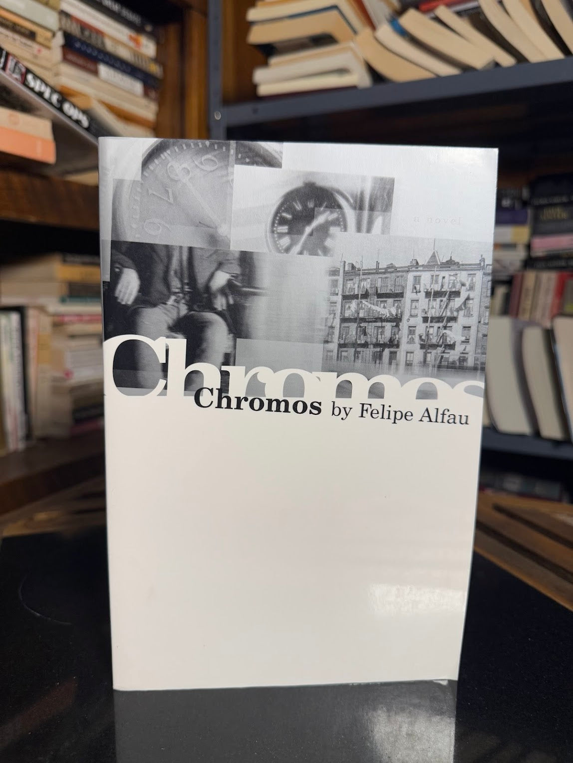 Chromos by Felipe Alfau