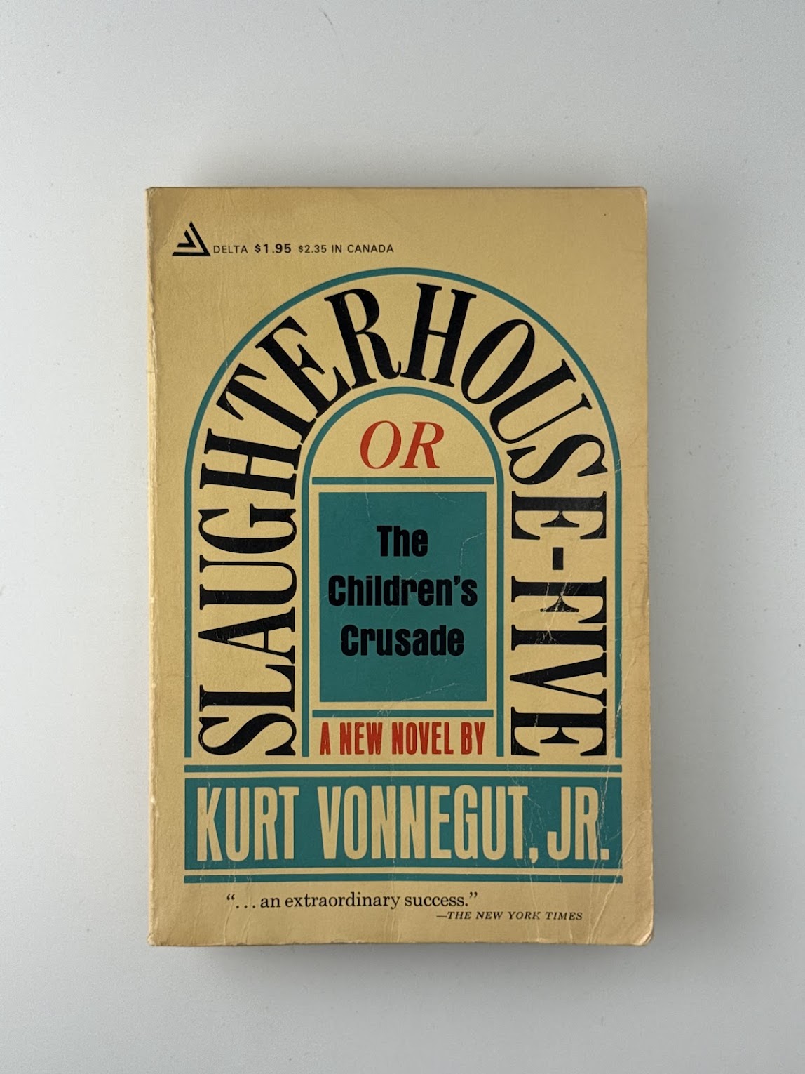 SlaughterHouse-Five by Kurt Vonnegut