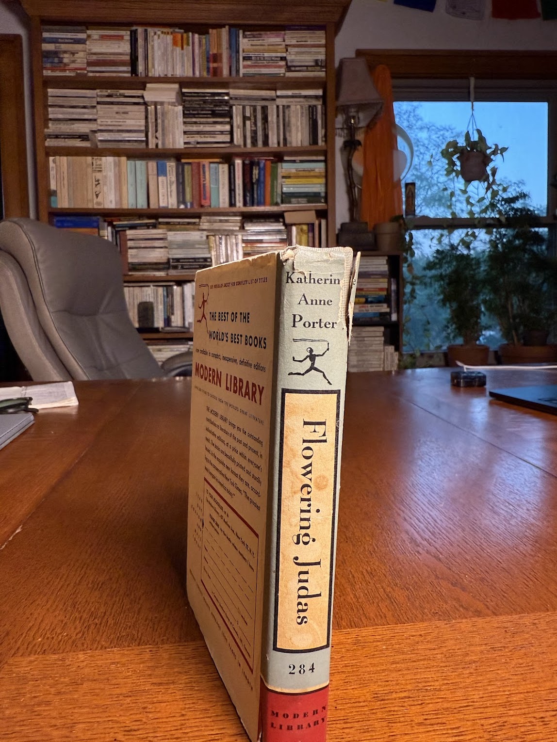 Flowering Judas and Other Stories by Katherine Anne Porter