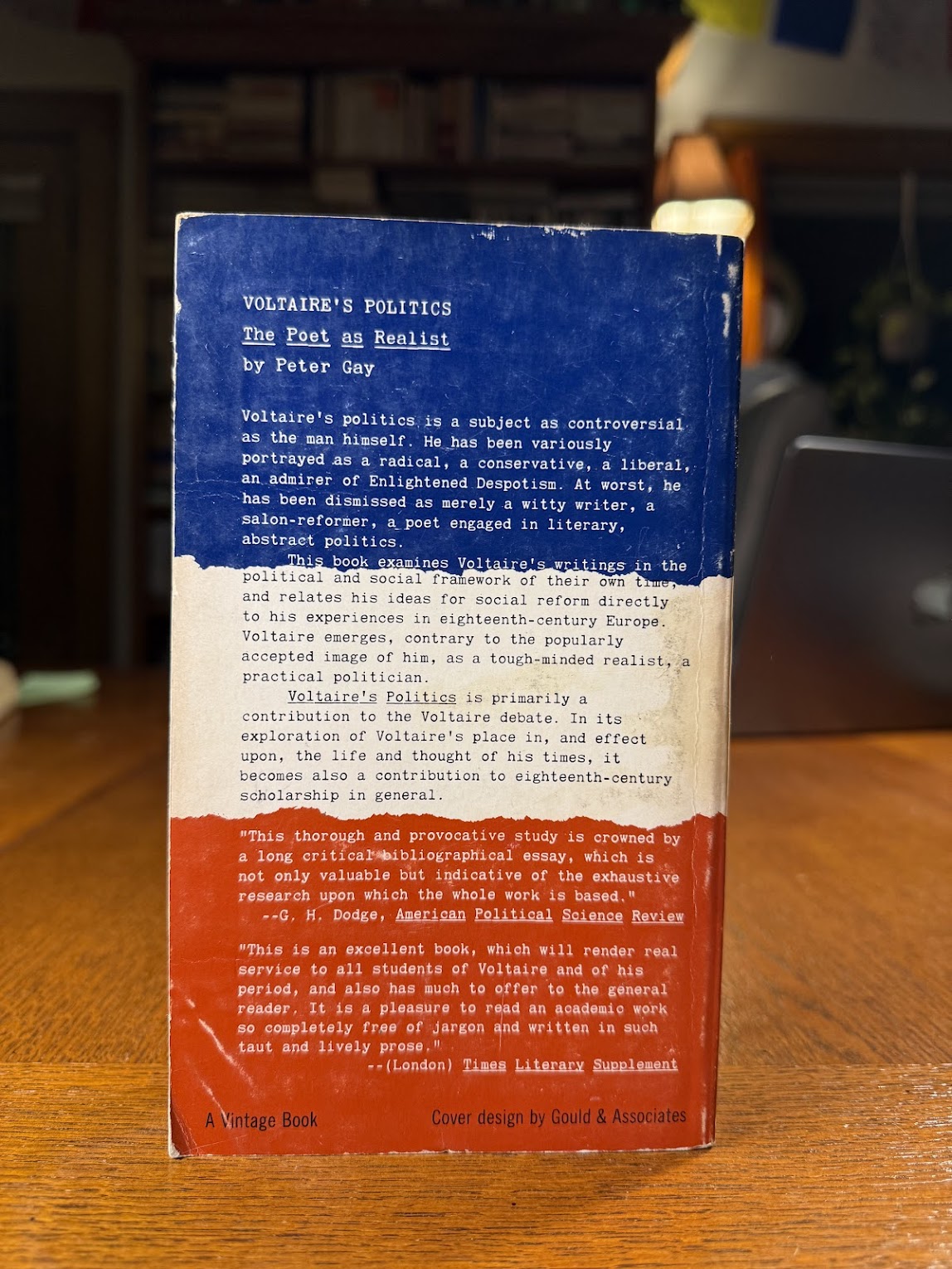 Voltaire's Politics by Peter Gay