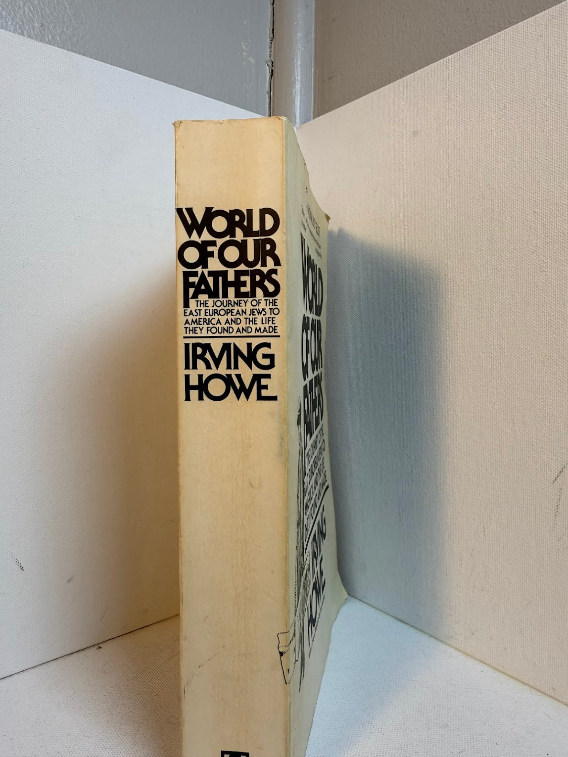 World of Our Fathers by Irving Howe