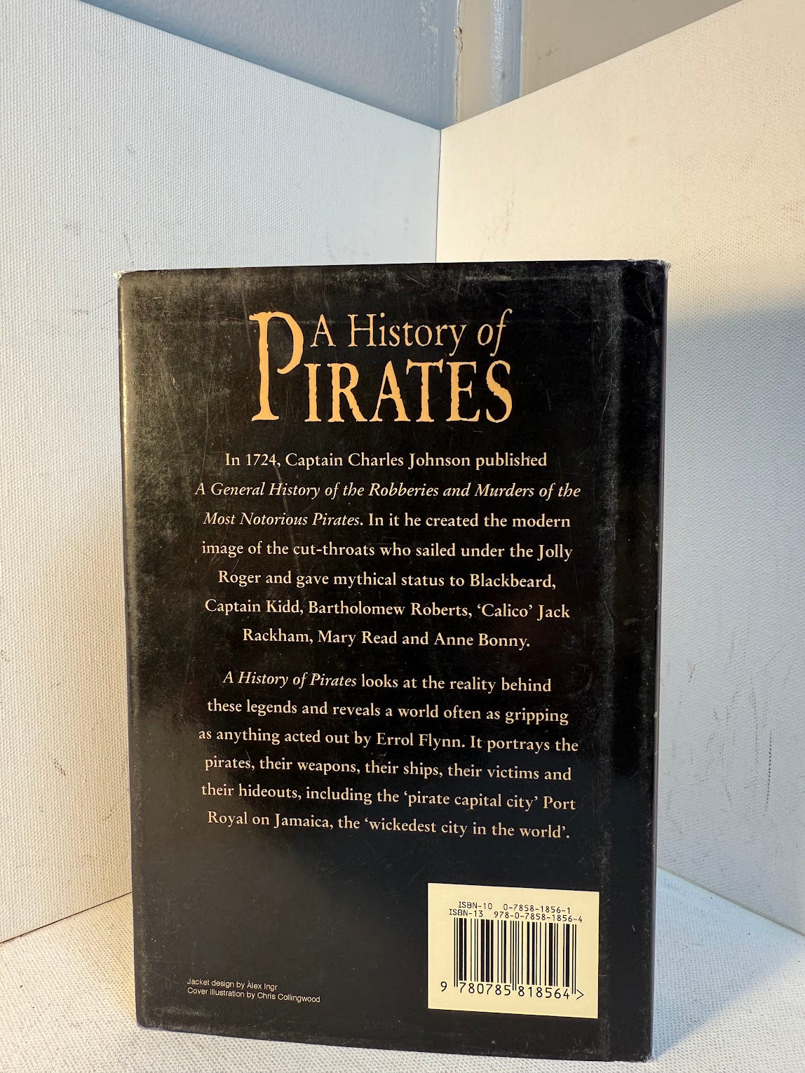 A History of Pirates by Nigel Cawthorne