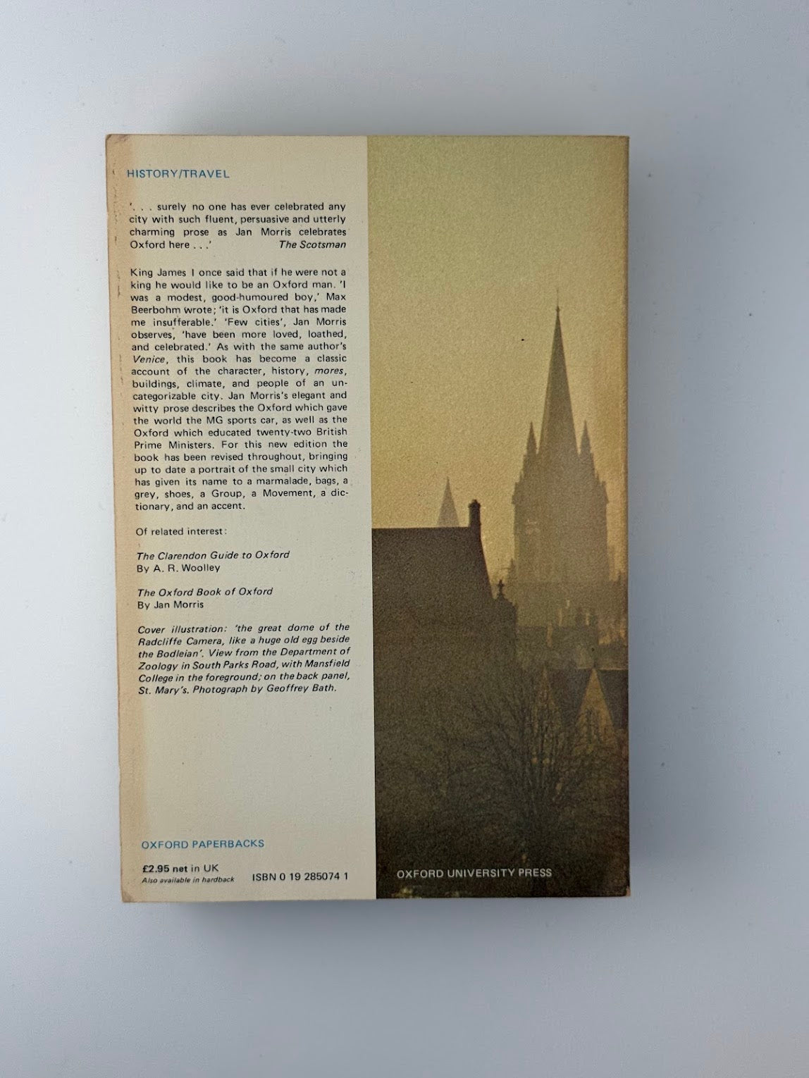 Oxford by Jan Morris