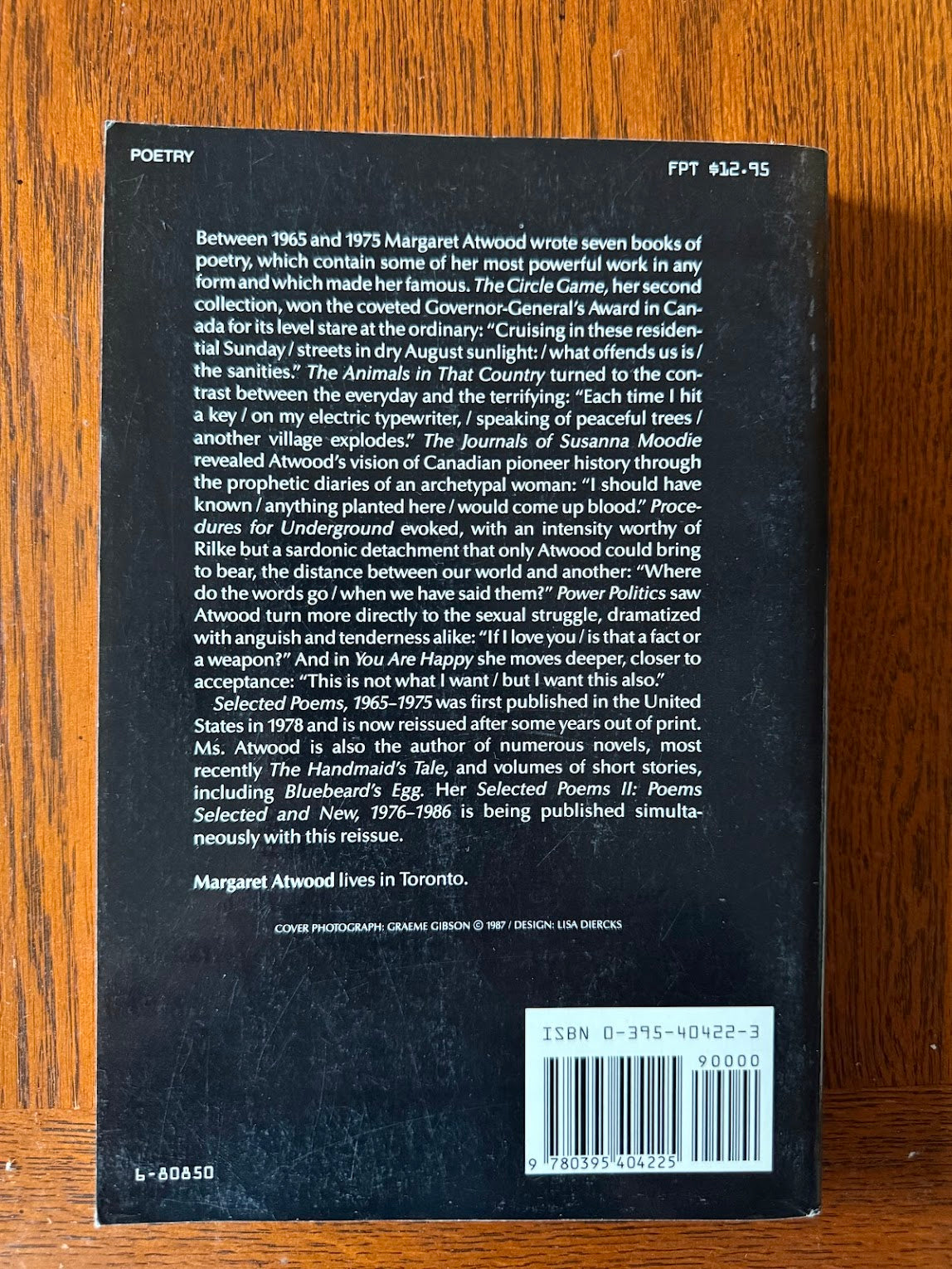 Selected Poems 1965-1975 by Margaret Atwood