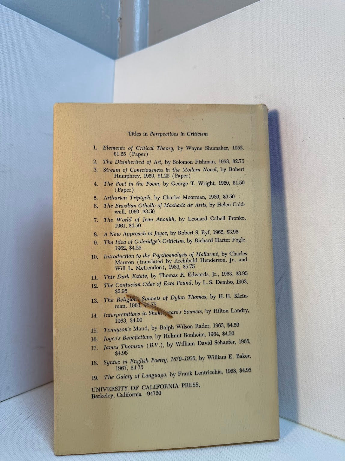 The Gaiety of Language: An Essay on the Radical Poetics of W.B. Yeats and Wallace Stevens