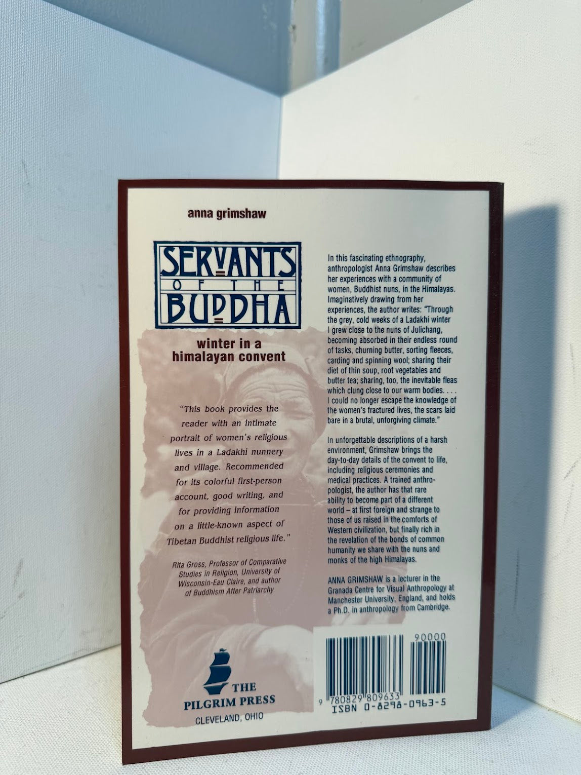 Servants of the Buddha by Anna Grimshaw