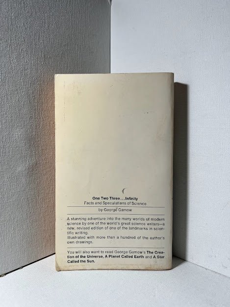 One Two Three... Infinity by George Gamow