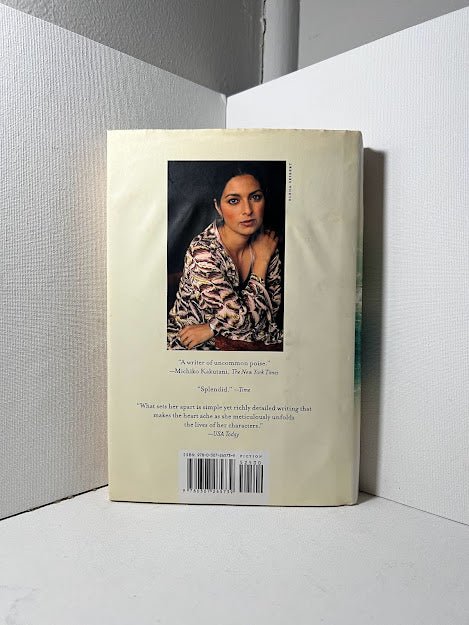 Unaccustomed Earth by Jhumpa Lahiri